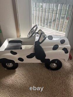 Vintage Gearbox Pedal Car Company Restored Puppy Dog White Pedal Car Dalmatian