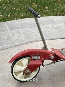 Vintage Honda Kick N Go 2 Scooter Retro 1970s Outdoor Ride Metal Toy Chain Drive