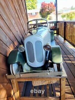 Vintage Jerry Anderson Auburn Speedster Boattail Pedal Car