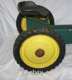 Vintage John Deere 520 ERTL Pedal Toy Tractor / Hitch Pin Original Cast Metal