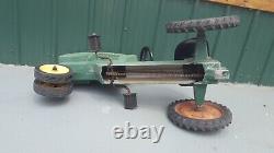 Vintage John Deere ERTL Model No. 520 Pedal Toy Tractor Original Cast Aluminum