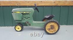 Vintage John Deere ERTL Model No. 520 Pedal Toy Tractor Original Cast Aluminum