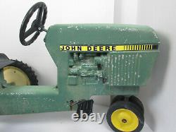 Vintage John Deere ERTL Stock no 520 Ride On Tractor Pedal Toy Metal Child Kid