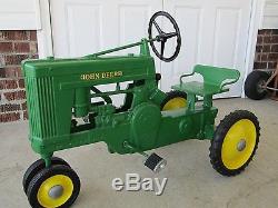 Vintage John Deere Eska Large 60 Pedal Tractor