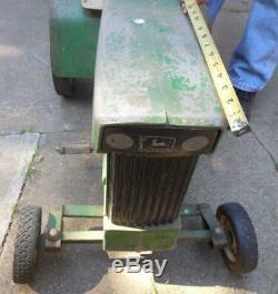 Vintage John Deere Pedal Tractor car model 70 DGT 7001 Rare Model Original paint