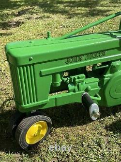 Vintage John Deere Snall Short 60 Pedal Tractor