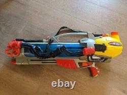 Vintage Larami Super Soaker CPS-4100 Water Cannon. Released in 2002 Tested Works