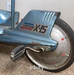 Vintage Mattel X-15 V-RROOM 1964 Tricycle Trike 3 Wheeled Pedal Car