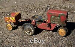 Vintage Murray 2 Ton Diesel Model Pedal Tractor with Cart