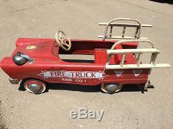 Vintage Murray Fire Truck Pedal Car with Ladders j4