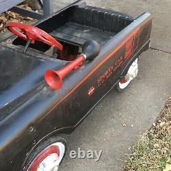 Vintage Murray Sports Pedal Car With Antenna And Horn