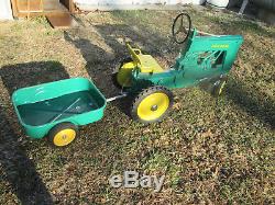 Vintage Narrow Front Cast Alum. John Deere Model 60 Pedal Tractor with Wagon 50's