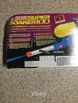 Vintage! New in Box! NOS Larami SUPER SOAKER 100 Water Blaster Squirt Gun 9933-0
