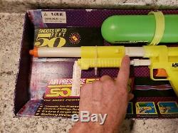 Vintage Nos 1990 Larami Super Soaker 50 & 100 Water Squirt Gun RARE