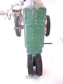 Vintage Original ERTL John Deere 20 Pedal Tractor Model D-65 Unbroken