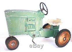 Vintage Original ERTL John Deere 20 Pedal Tractor Model D-65 Unbroken