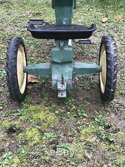 Vintage Original Ertl John Deere Model 520 Pedal Car Tractor Made USA Unrestored