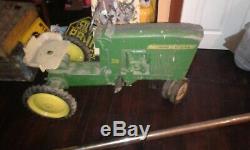 Vintage Original John Deere Pedal Tractor ERTL D-65