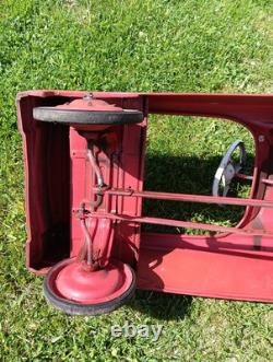 Vintage Pedal Car FIRE CHIEF SEE PICTURES/DESCRIPTION