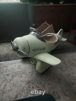 Vintage Pedal Plane