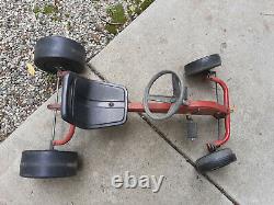 Vintage RADIO FLYER Chain Drive Pedal Race Car