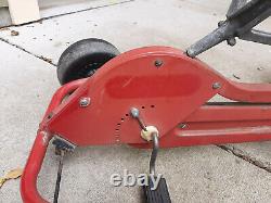 Vintage RADIO FLYER Chain Drive Pedal Race Car