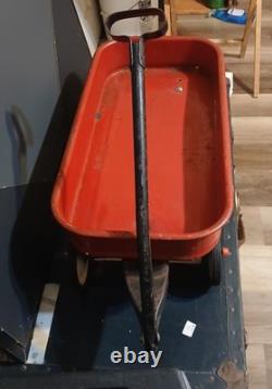 Vintage Radio Flyer Radio Tot Steel Metal Good Rare