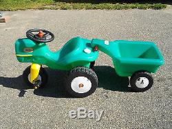 Vintage Rare Little Tikes Green Ride On Pedal Tractor & Cart Trailer Pickup Only