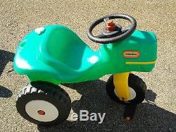 Vintage Rare Little Tikes Green Ride On Pedal Tractor & Cart Trailer Pickup Only