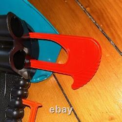 Vintage Rare NERF Max Force Manta Ray Blaster 1995 Aqua Black WORKS (NO DARTS)