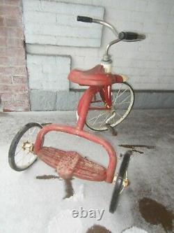 Vintage Red Tricycle AMC Flash 1950's