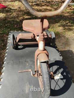 Vintage ¹? S Roadmaster Tricycle