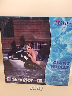 Vintage Servylor Giant Whale 61 RW61L Ballena Leslie's Inflatable