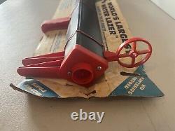 Vintage Squirt Gun Prototype or Infringer Gotchawet Water Laser Squirt Gun