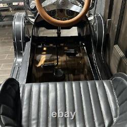 Vintage Style Pedal Classic Car With Stand