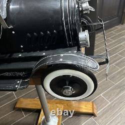 Vintage Style Pedal Classic Car With Stand