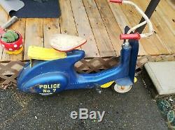 Vintage TRAFFIC PATROL POLICE Pedal Scooter by Garton Toy Company Complete RARE