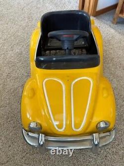 Vintage TS-110 VW Beetle Bug Convertible Pedal Car