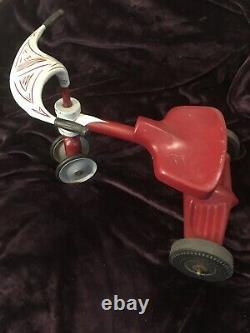 Vintage Toddler Trike Toddlers Tricycle With Batwing Handlebar 2 Front Wheels