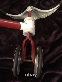 Vintage Toddler Trike Toddlers Tricycle With Batwing Handlebar 2 Front Wheels