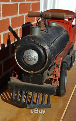 Vintage Toy Keystone Railroad R. R. 6400 ride on train Pressed Steel