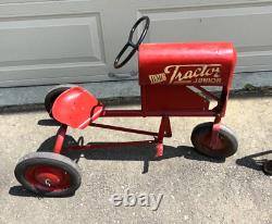 Vintage c. 1950 BMC Tractor Junior Pedal Car withTowing attachment