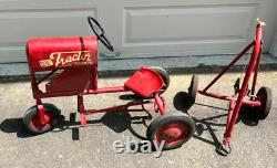 Vintage c. 1950 BMC Tractor Junior Pedal Car withTowing attachment