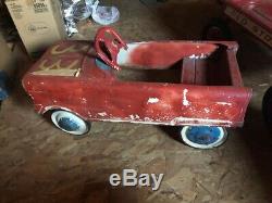 Vintage child's pedal Tee Bird car Murray TBird