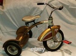 Vintage early 1950's Midwest Industries Tricycle