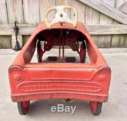 Vintage early 1960s WESTERN FLYER Fire Chief PEDAL CAR with bellAll Original Toy
