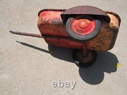 Vintage pedal car tow-behind trailer 1950's. Scarce. Very cool fenders! Unusual