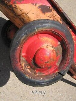 Vintage pedal car tow-behind trailer 1950's. Scarce. Very cool fenders! Unusual