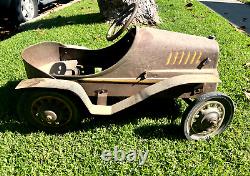 Vintage pedal cars pre 1970 G ON FRONT