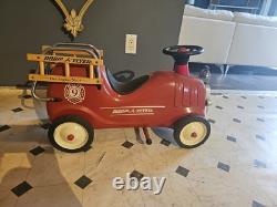 Vintage radio flyer red wagon